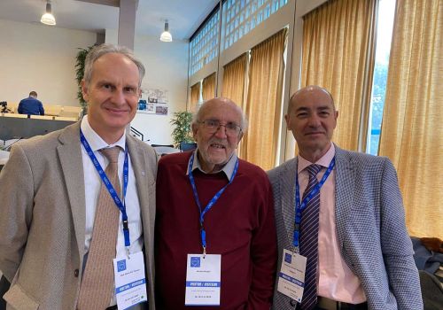 Photography with Prof. Michel Mayor, Nobel Prize in Physics for the discovery of exoplanets, taken during the EURASC conference (December 2025)